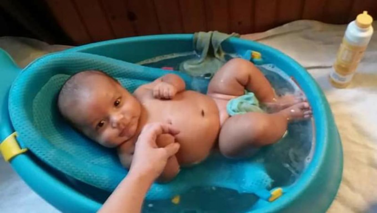 Skip Hop Baby Bath Tub, 3-Stage Smart Sling Tub, Moby, Grey 