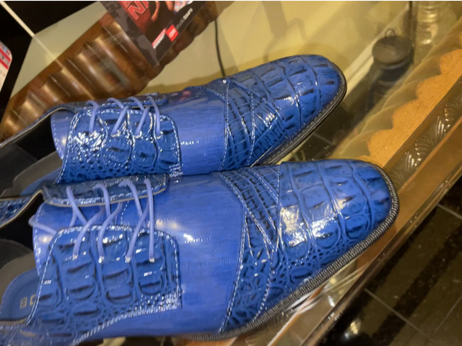 Royal blue store gator shoes