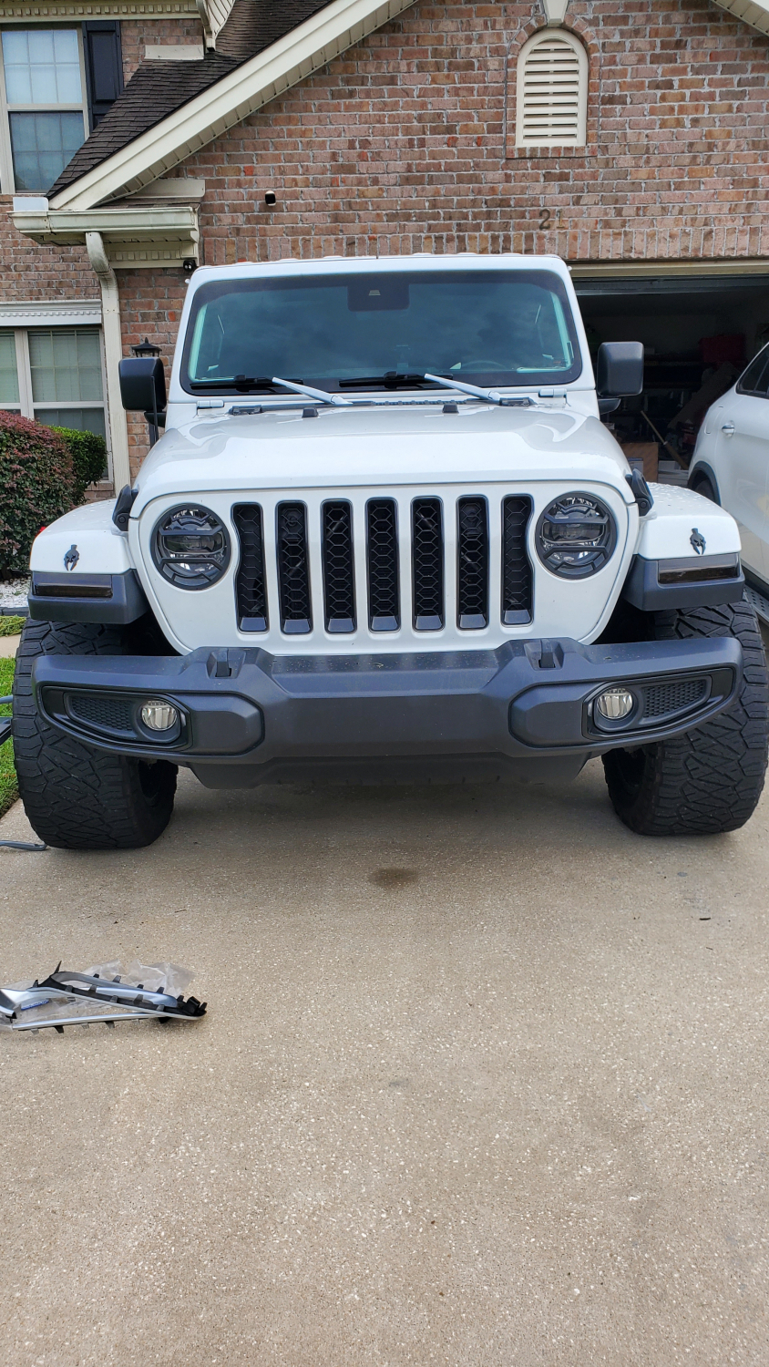 Mopar Steel Bumper Oversized Fog Lamp Bezel for 2024-2026 392 Wrangler with the Factory Warn Winch