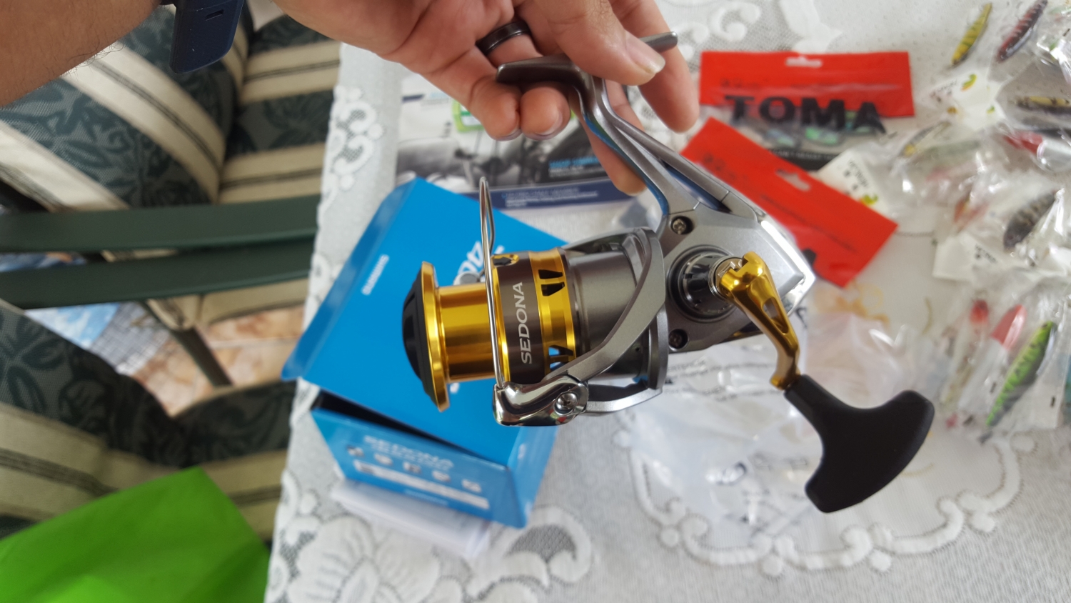 SHIMANO SEC3000HGFIC Sedona Fi Spinning Reel, 3000 Reel Size, 6.2: 1 Gear  Ratio, 39 Retrieve Rate, Ambidextrous, Clam Package : : Sports,  Fitness & Outdoors