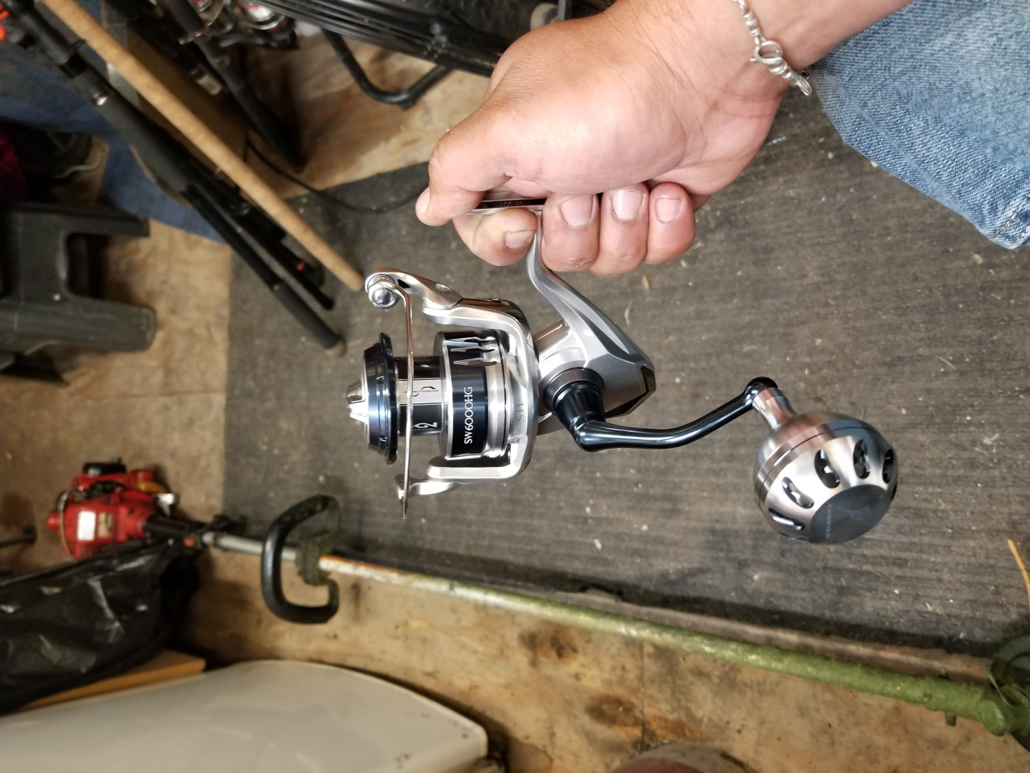 Shimano SRG25000SW Saragosa SW Spinning Reel with Extra Spool