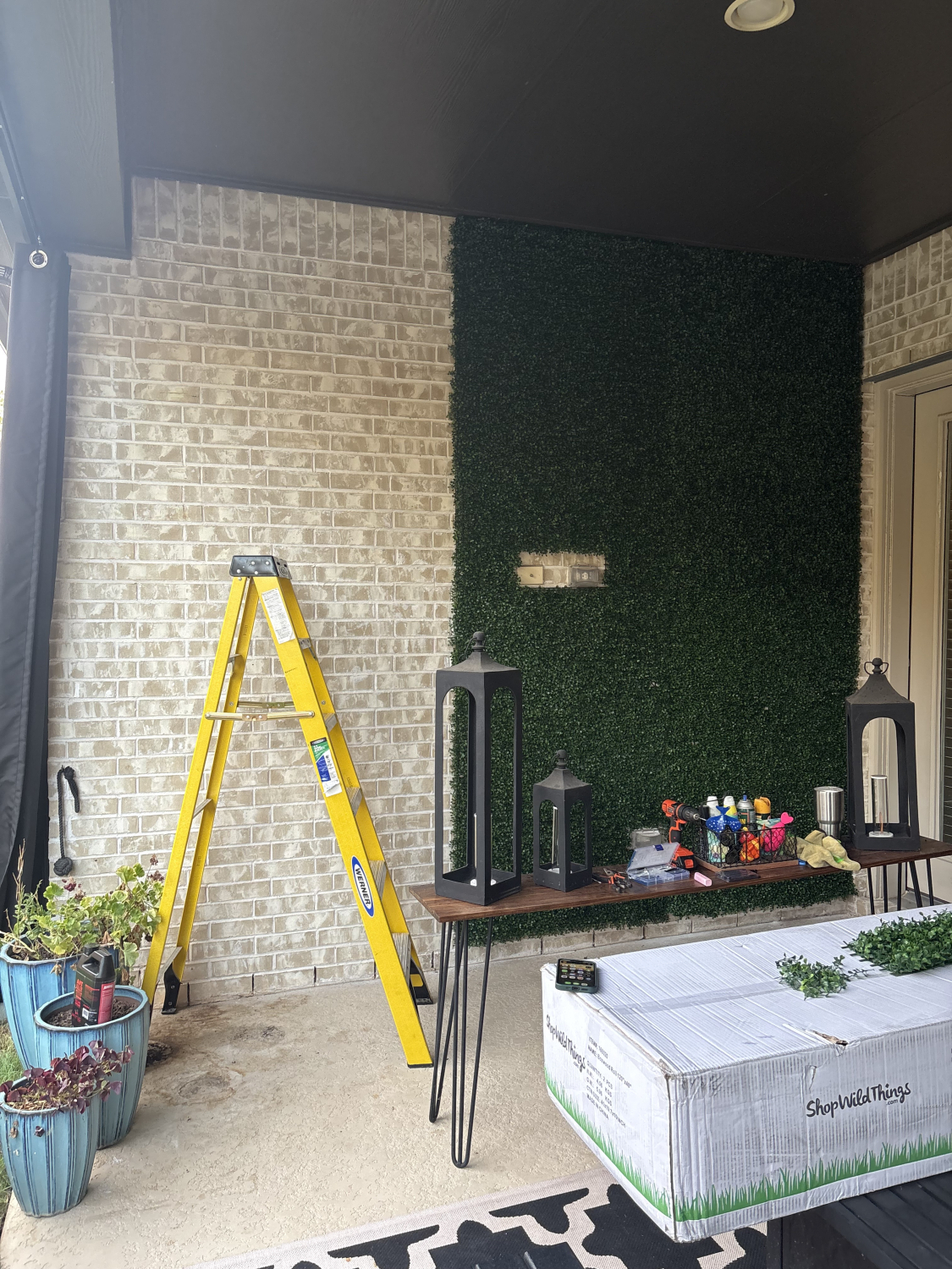 グリーンルーム ブレイクウォール Greenery Wall Fire Rated Mixed Lush Backdrop