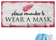 Detroit Red Wings Please Wear Your Mask Sign