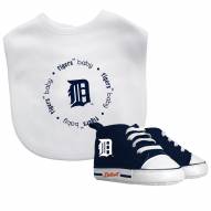Detroit Tigers Infant Bib & Shoes Gift Set