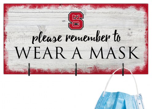 North Carolina State Wolfpack Please Wear Your Mask Sign