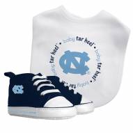 North Carolina Tar Heels Infant Bib & Shoes Gift Set