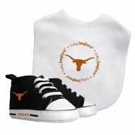 Texas Longhorns Infant Bib & Shoes Gift Set