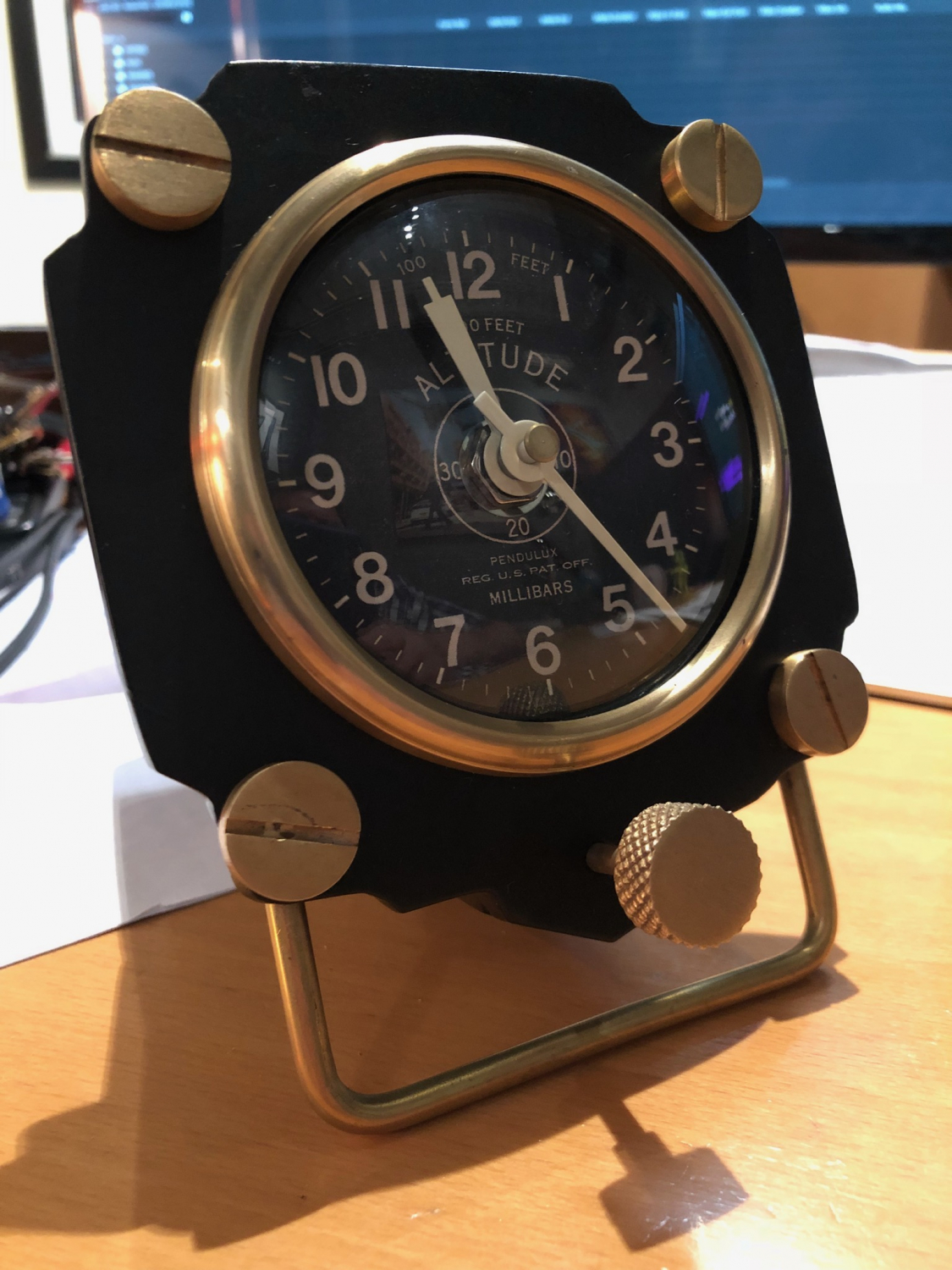 Metal Altimeter Desk Clock Black Brass