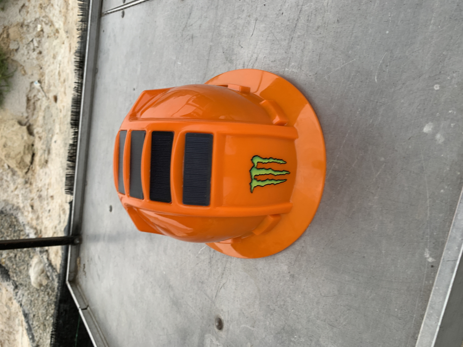 Orange Hard Hat Head Protection Kool Breeze Solar Helmet With Rechargeable Battery and Adjustable Ratchet Suspension 